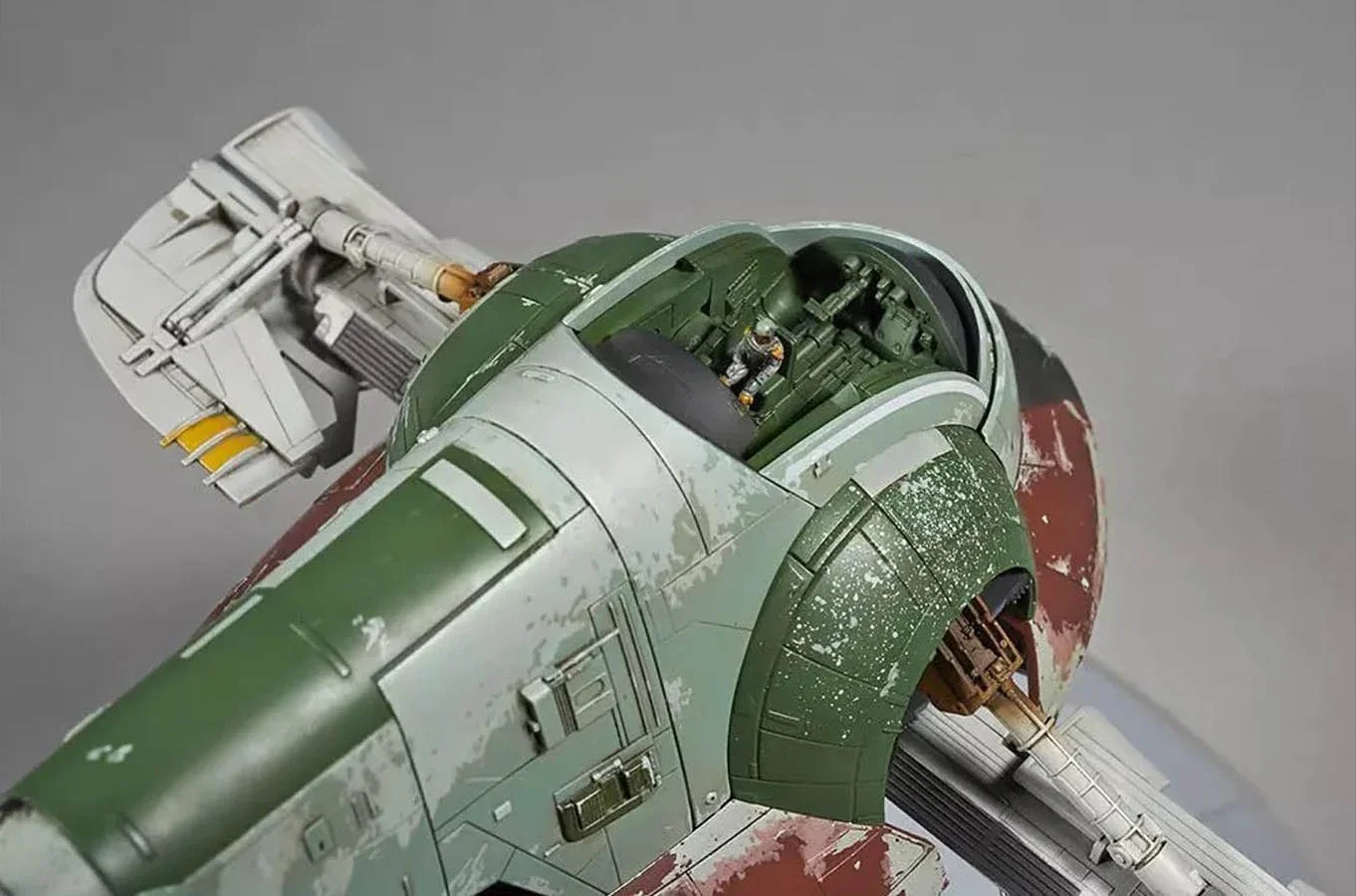 Boba Fett's Starship (Slave 1) - 1/144 Model Kit - Image 6
